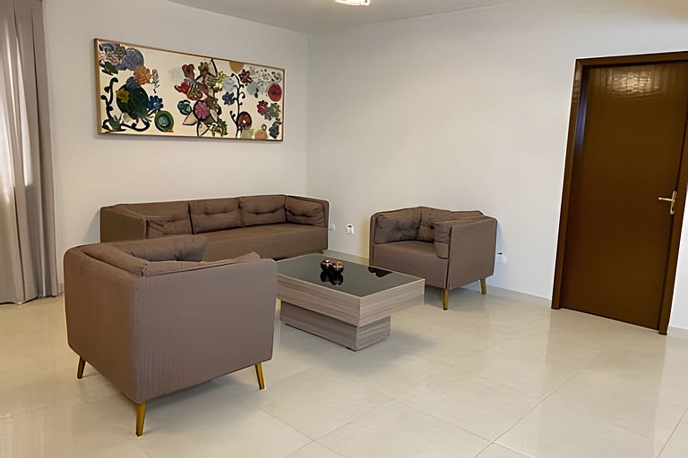 Apartamento completo a duas quadras do Paraguai